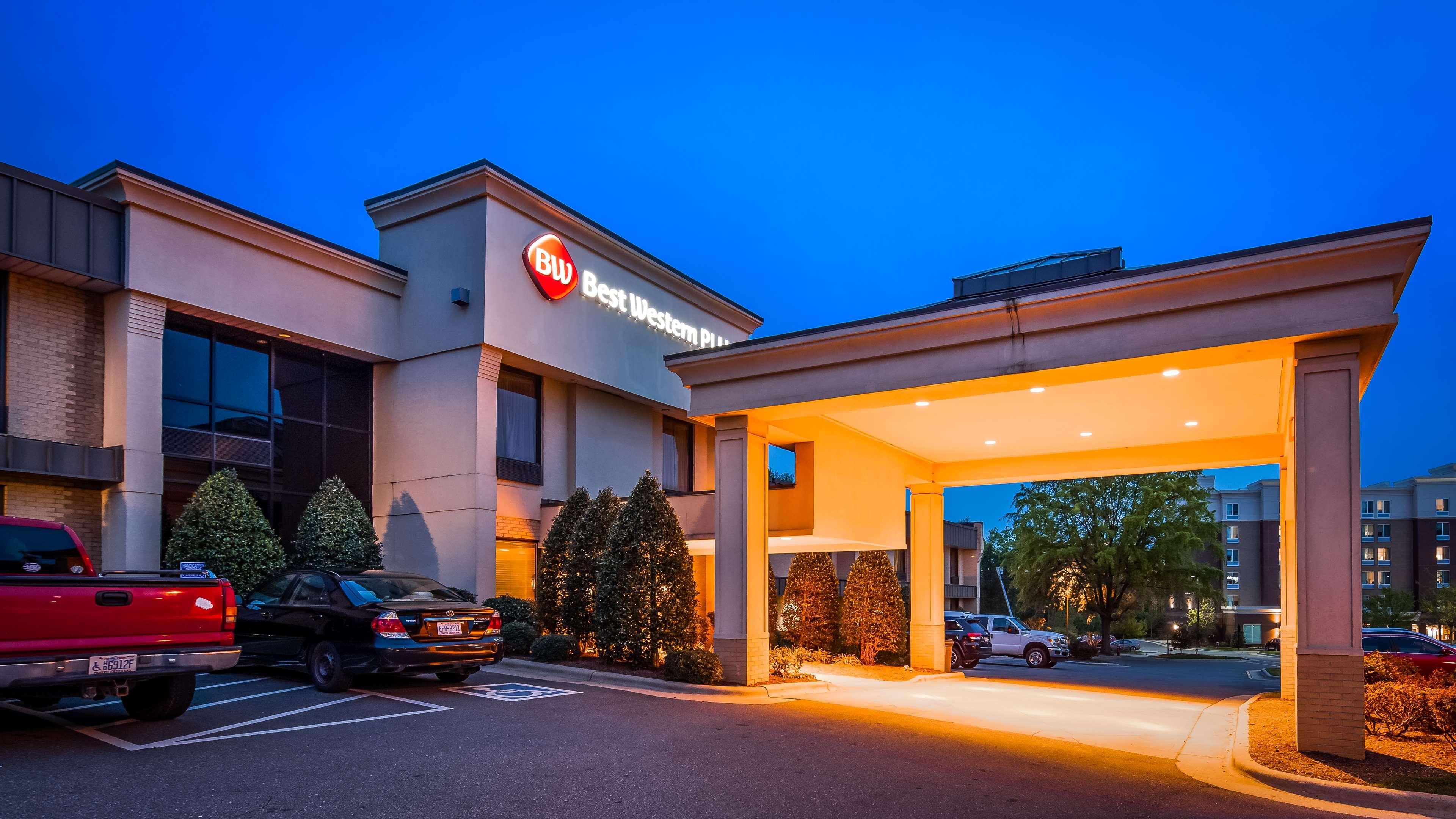Best Western Plus Cary - Nc State Eksteriør billede